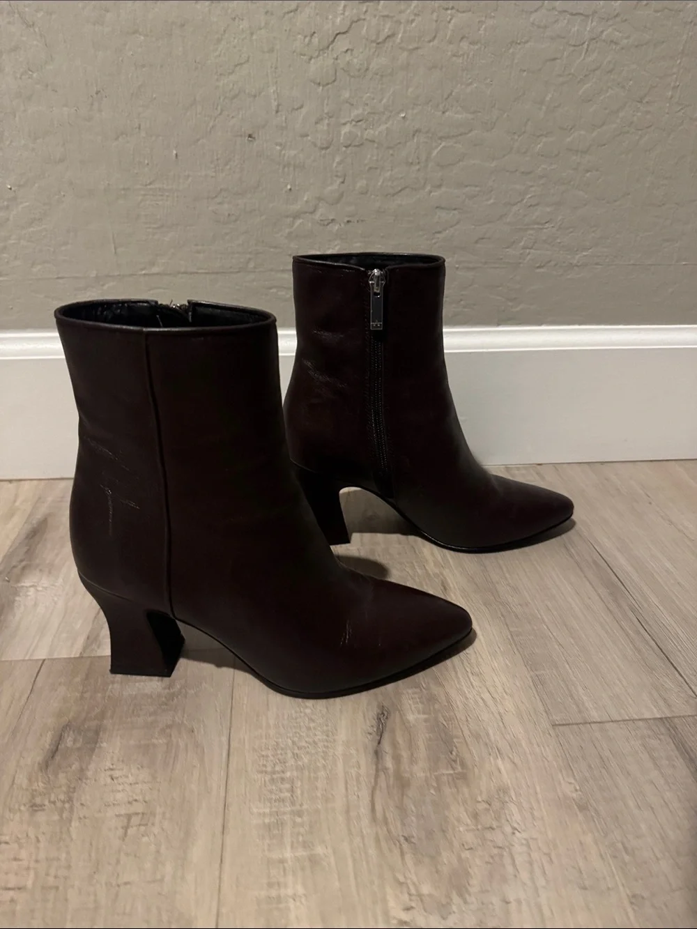 Aquatalia Dark Brown Pointed Toe Mid-Heel Ankle Boots